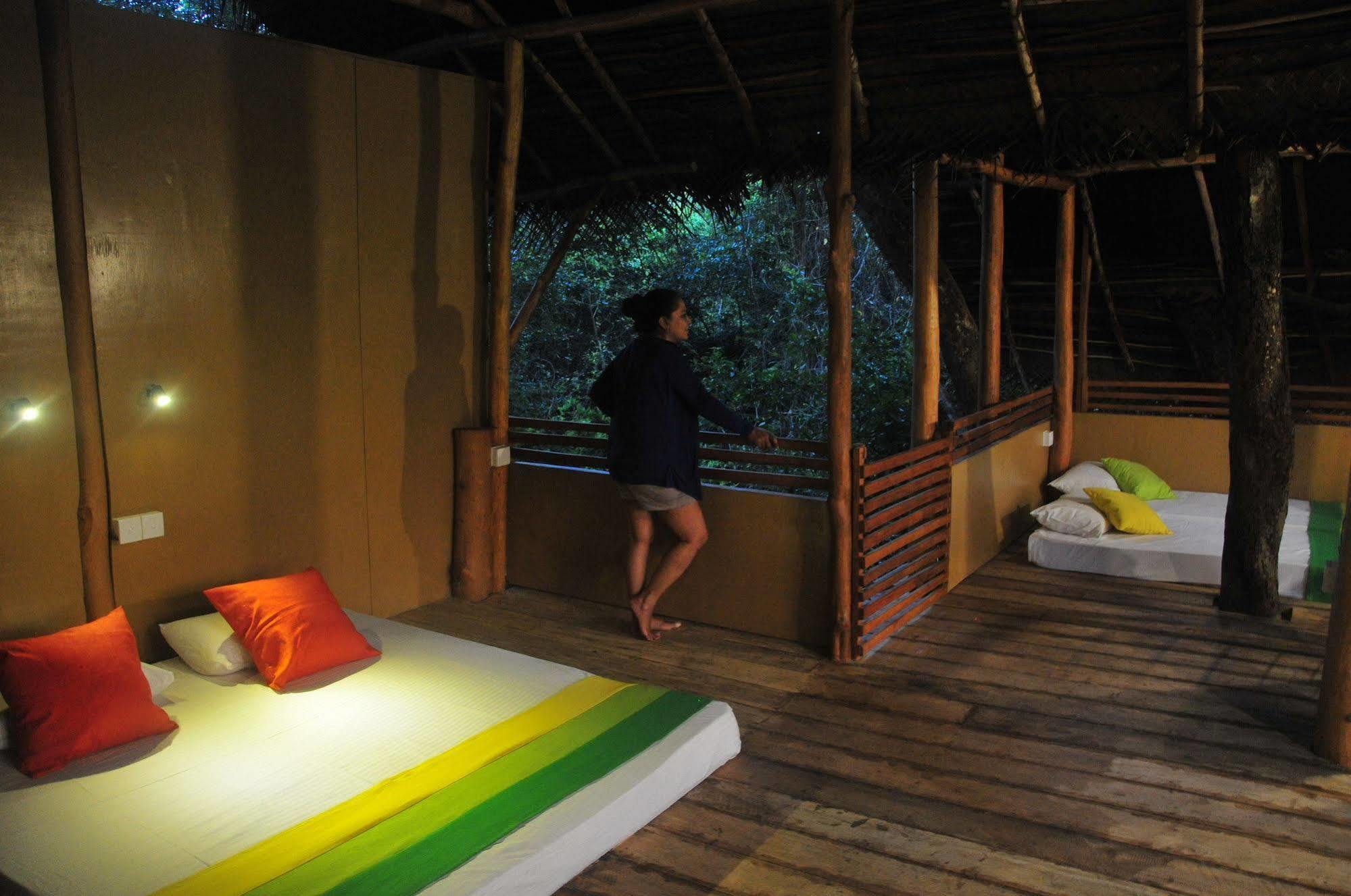 Back Of Beyond - Wild Haven Villa Sigiriya Eksteriør bilde