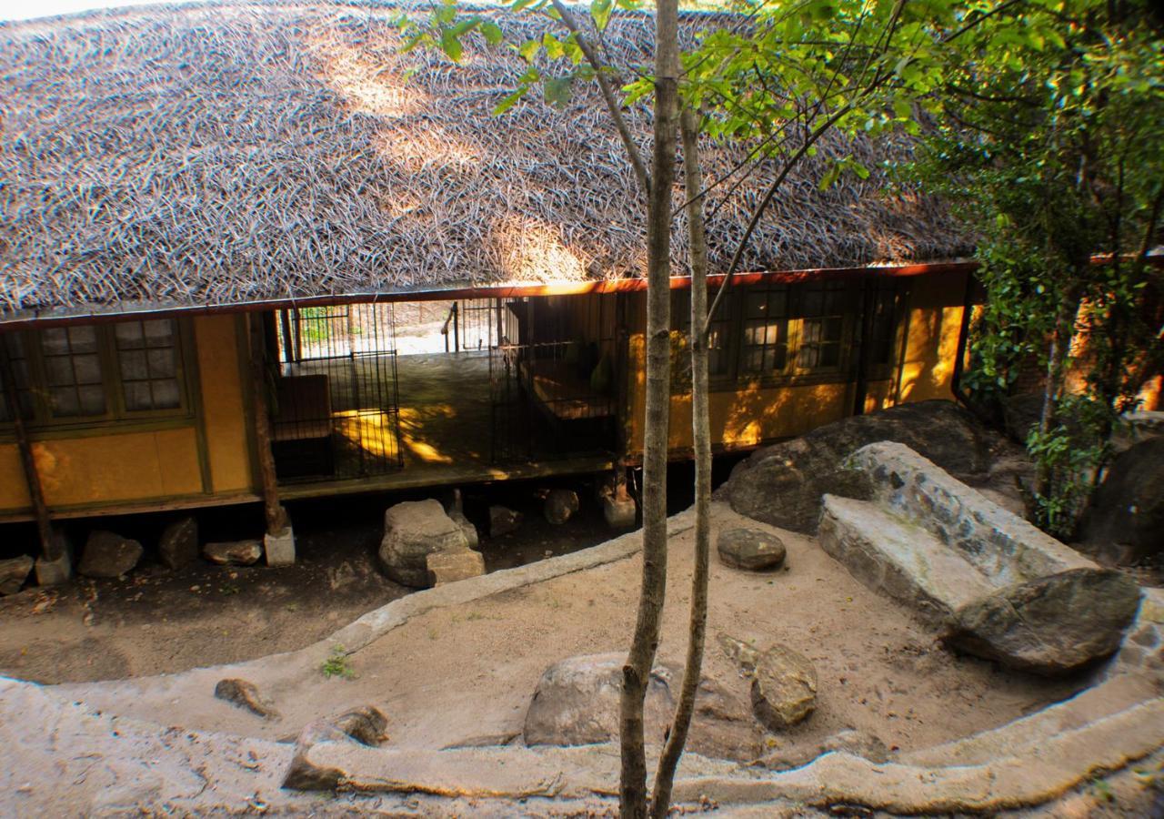 Back Of Beyond - Wild Haven Villa Sigiriya Eksteriør bilde