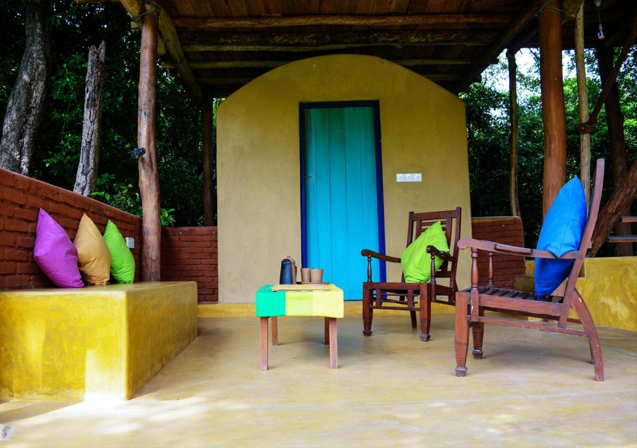 Back Of Beyond - Wild Haven Villa Sigiriya Eksteriør bilde